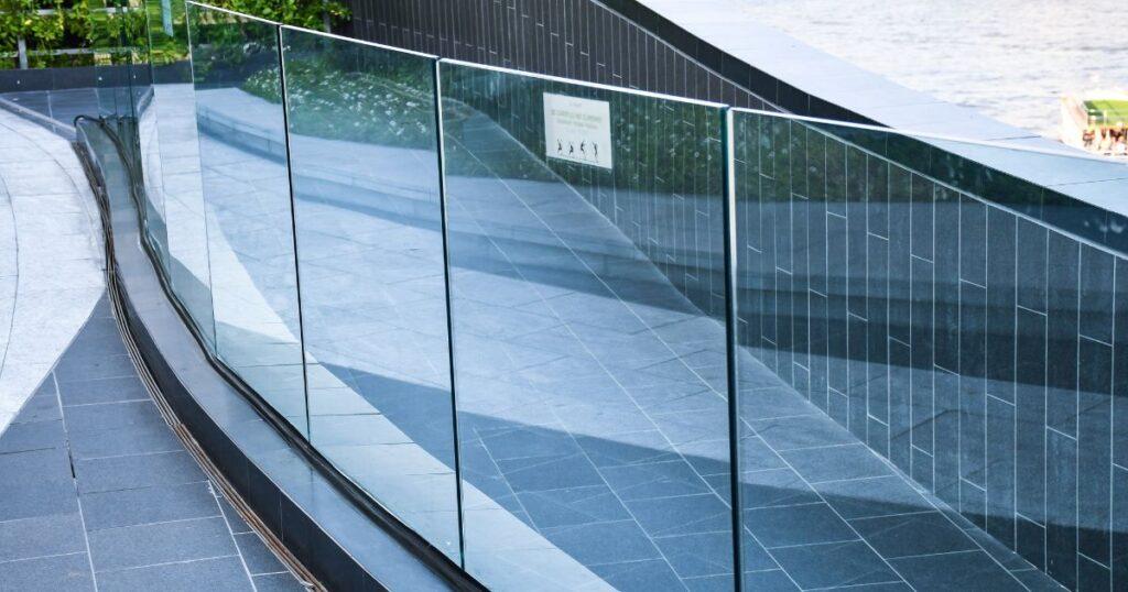 ramlösa glas för balkongbalustrade